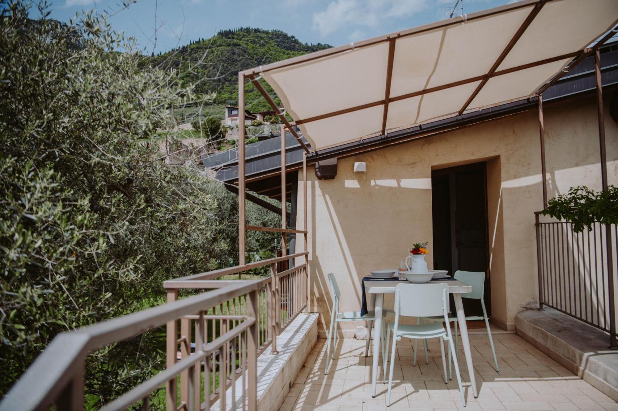 Campolivo Apartment Gargnano Exterior photo