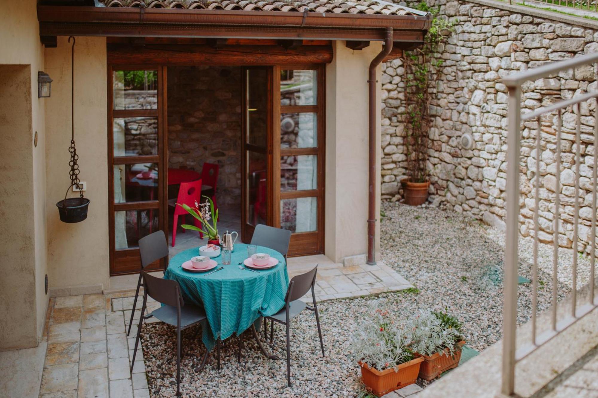 Campolivo Apartment Gargnano Exterior photo