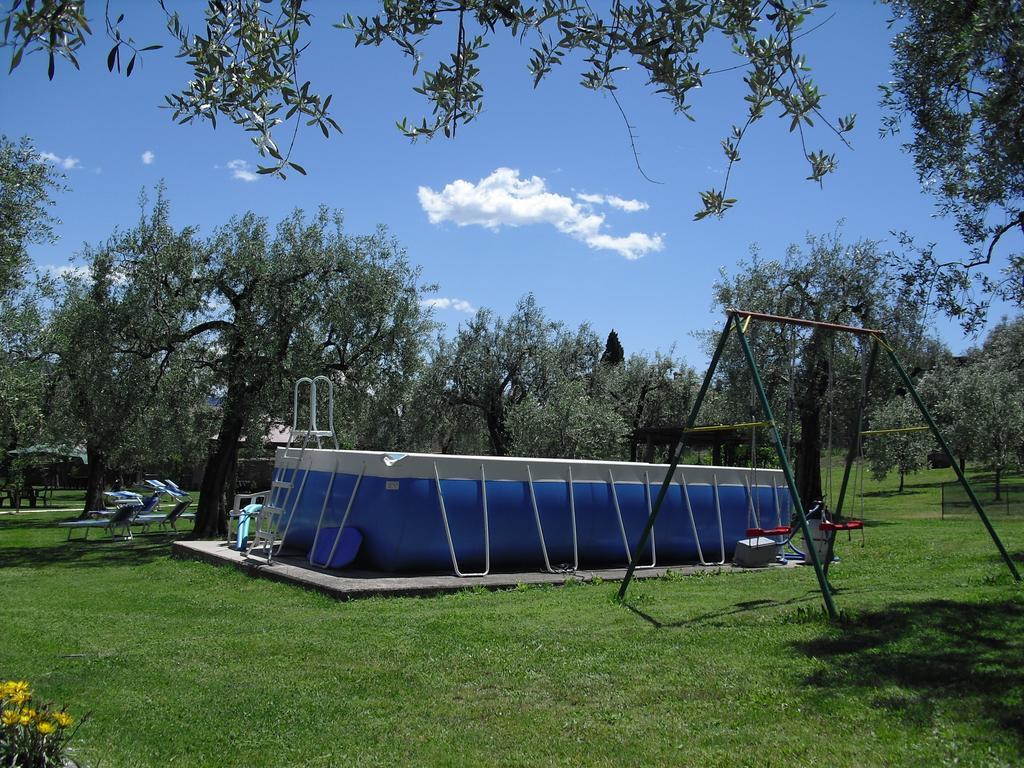 Campolivo Apartment Gargnano Exterior photo